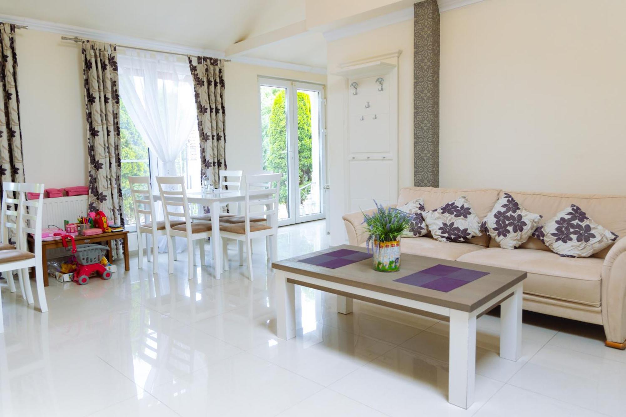 Green Garden Avrig Luaran gambar