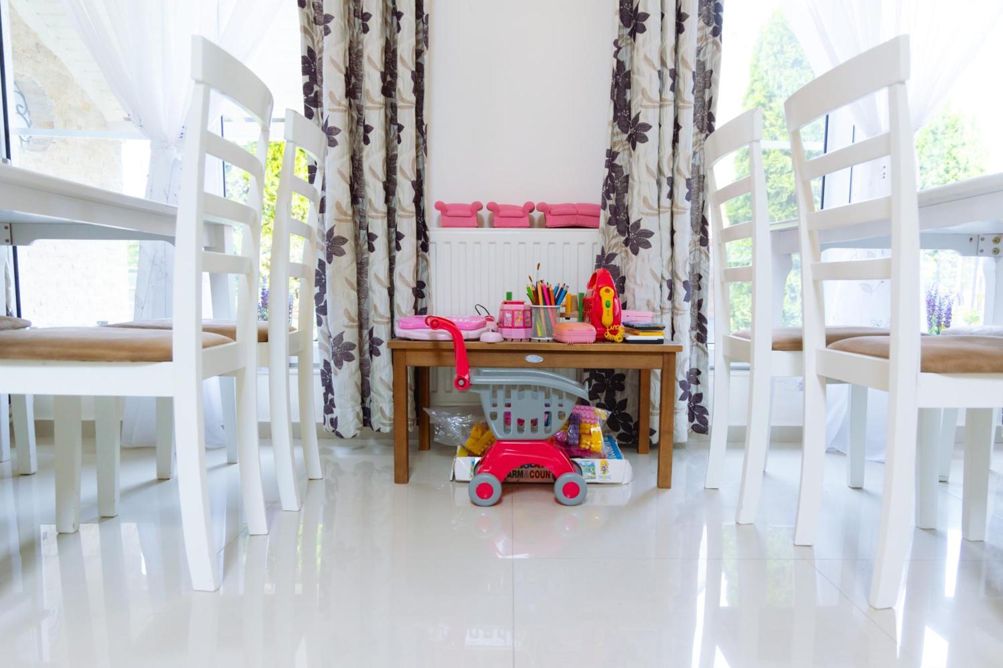 Green Garden Avrig Luaran gambar